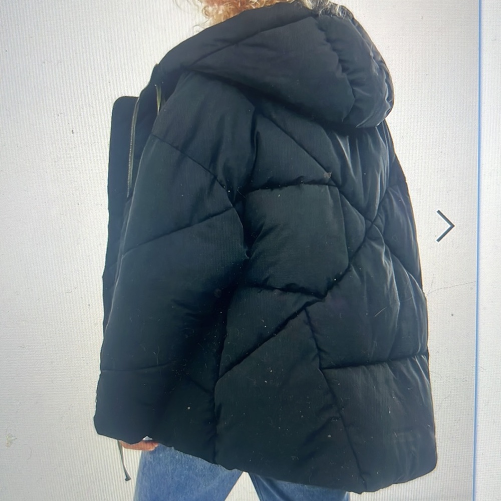 Free People Hailey padded hooded jacket. Bubble coat very warm, cozy and stylish